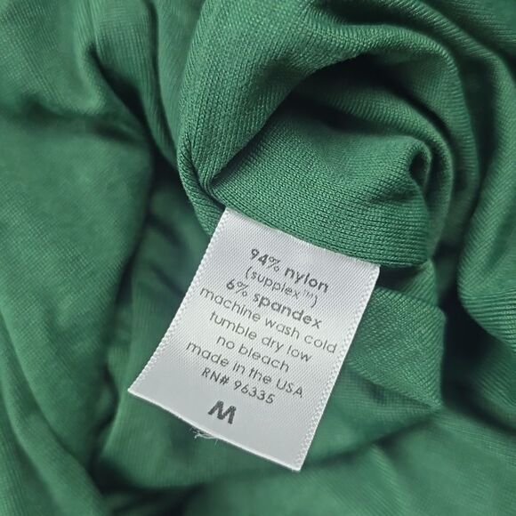 Susana Monaco -1717 NWT Long Sleeve Twist Dolman Top in Sycamore Dark Green M - Picture 9 of 11